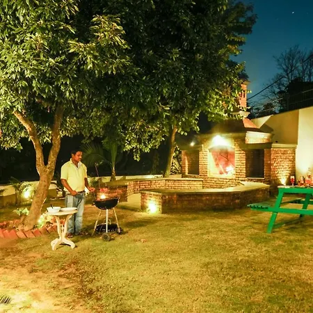 Stayvista'S Villa Sierra Sky - 3Bhk With Terrace & Bar-3